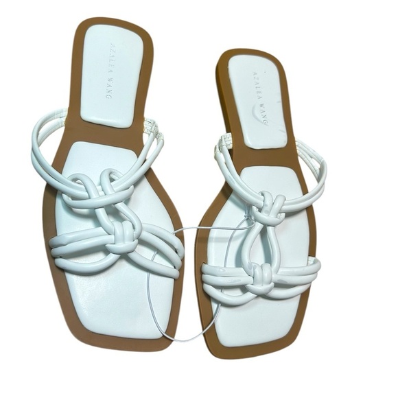 NEW Azalea Wang White Sandals - Picture 1 of 2